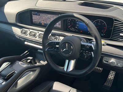 MERCEDES-BENZ GLS - 7