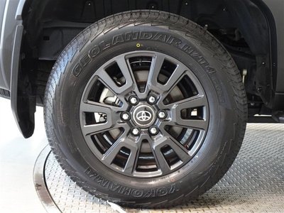 2025 Toyota LAND CRUISER 250 缩略图 28