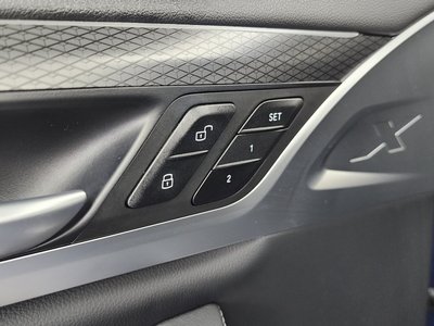 2022 BMW X4 — миниатюра 30