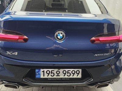 2022 BMW X4 — миниатюра 29
