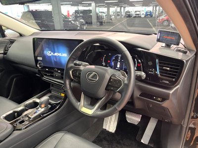 2021 Lexus NX — миниатюра 68