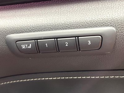 2021 Lexus NX — миниатюра 23