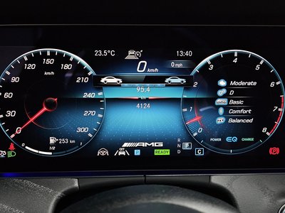MERCEDES-BENZ GT AMG - 8