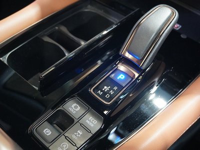 صورة مصغرة 35 لـ 2024 Toyota VELLFIRE