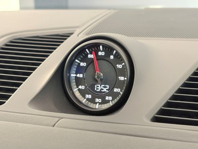 PORSCHE CAYENNE - 10