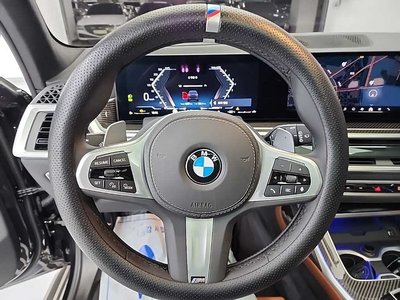 BMW X7 - 7