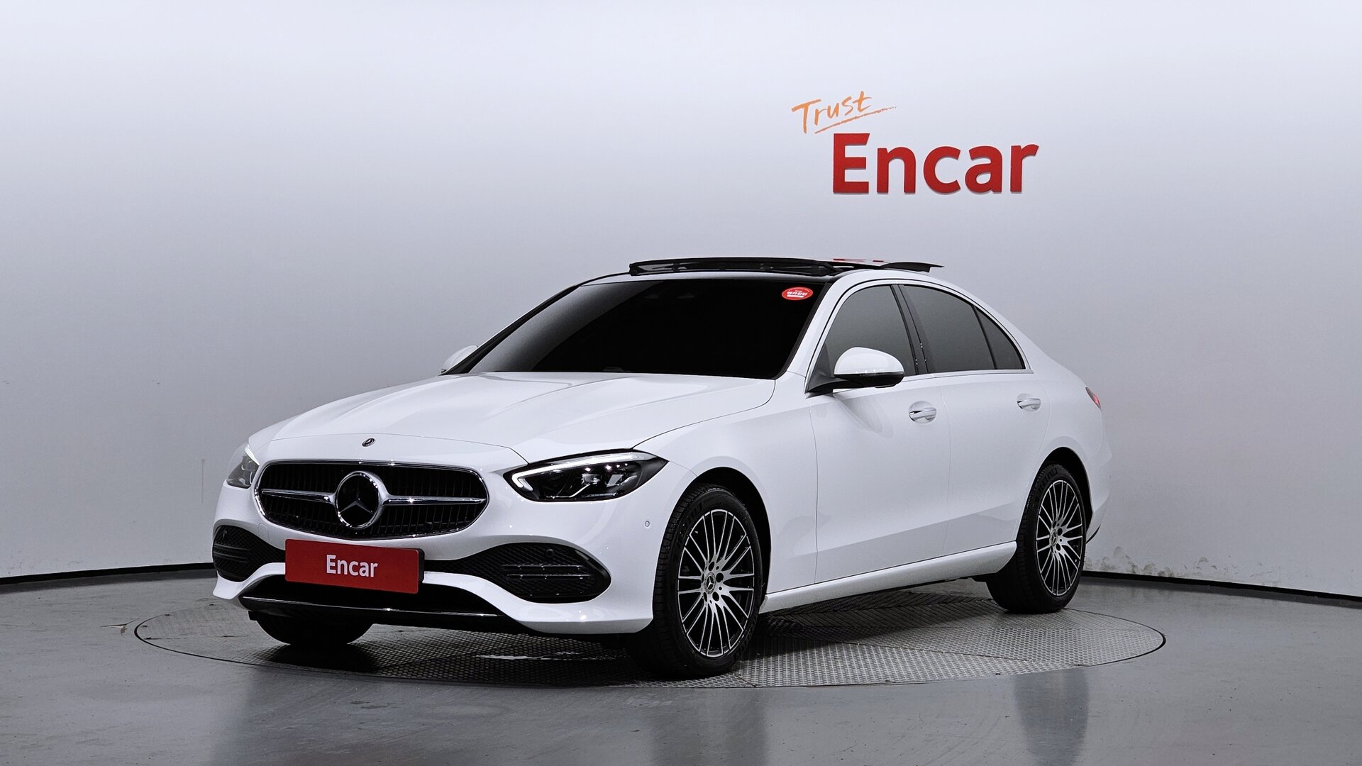 MERCEDES-BENZ C-CLASS - View 1