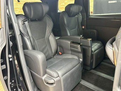 TOYOTA VELLFIRE - 6
