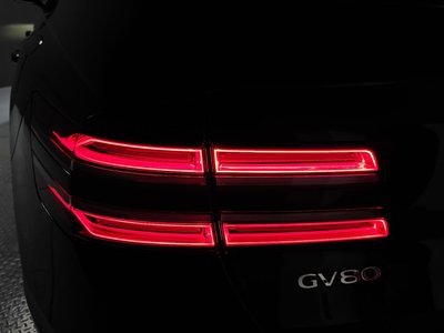 GENESIS GV80 - 10