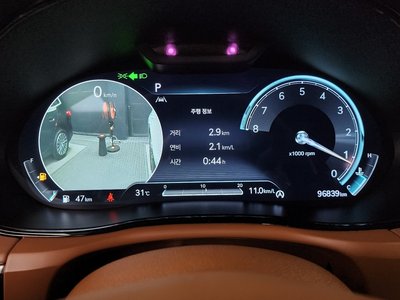 2021 Genesis GV70 — миниатюра 11