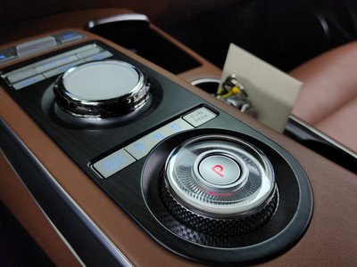 2021 Genesis GV70 — миниатюра 12