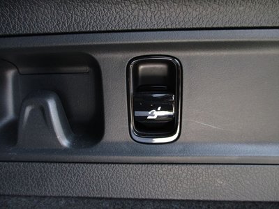 MERCEDES-BENZ GLC - 10