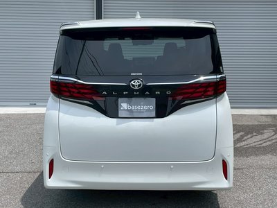 TOYOTA ALPHARD - 9