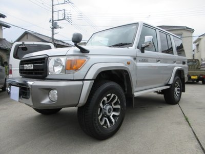 2015 Toyota LAND CRUISER 70 照片 4
