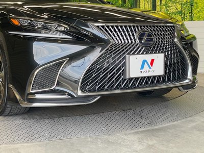 صورة مصغرة 3 لـ 2019 Lexus LS