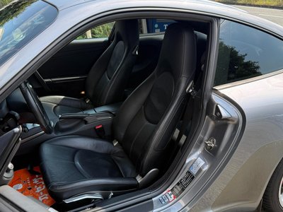 2004 Porsche 911 thumbnail 13