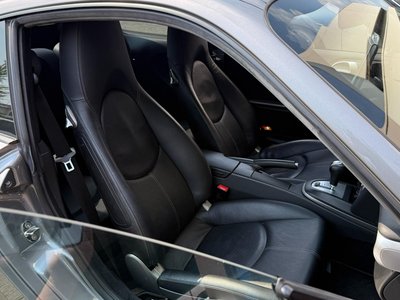 2004 Porsche 911 thumbnail 15