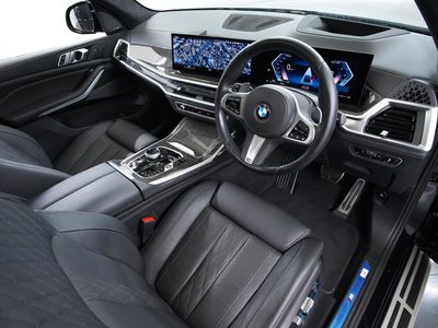 BMW X7 - 8