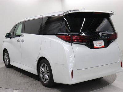 2025 TOYOTA ALPHARD photo 3