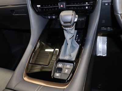 2025 TOYOTA ALPHARD thumbnail 31