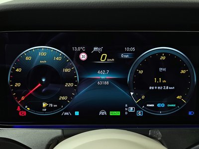 MERCEDES-BENZ CLS - 8