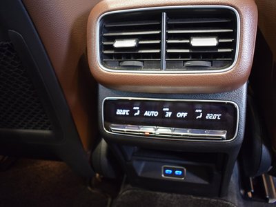 2025 Mercedes-BENZ GLE 缩略图 23