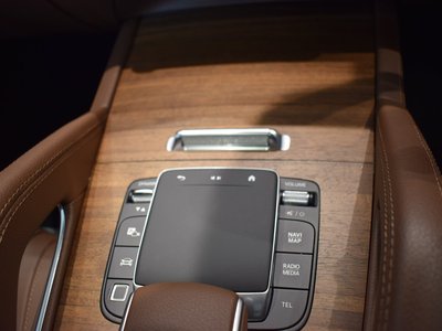 2025 Mercedes-BENZ GLE 缩略图 16
