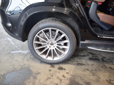 2025 Mercedes-BENZ GLE 缩略图 28