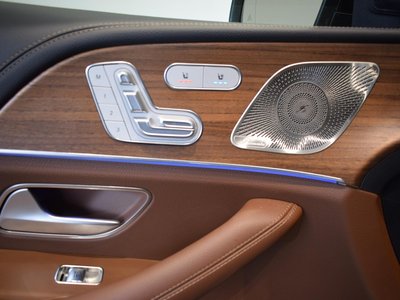 2025 Mercedes-BENZ GLE 缩略图 41