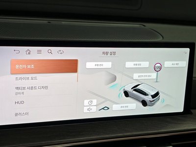 2024 Genesis GV80 thumbnail 16