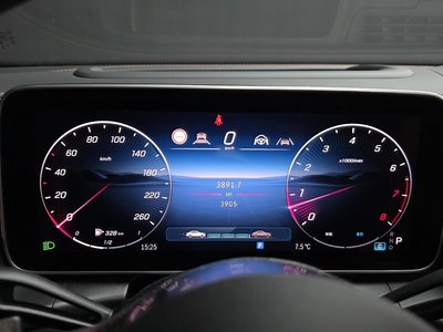 MERCEDES-BENZ GLC - 8