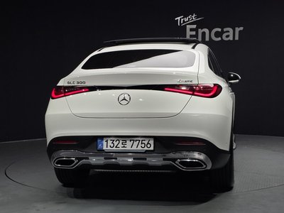 MERCEDES-BENZ GLC - 3