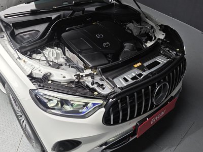 MERCEDES-BENZ GLC - 7