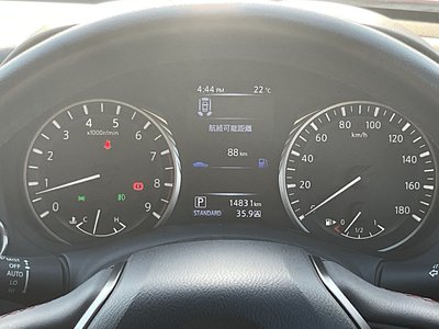 2020 Nissan SKYLINE 照片 6