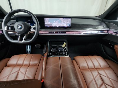2023 BMW 7 SERIES photo 5