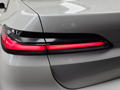 2023 BMW 7 SERIES photo 10