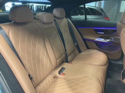 MERCEDES-BENZ E-CLASS - 8