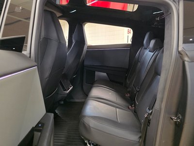 صورة مصغرة 15 لـ 2025 Tesla CYBERTRUCK