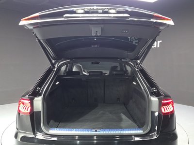 2021 AUDI Q8 thumbnail 23