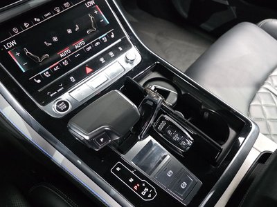 2021 AUDI Q8 thumbnail 12