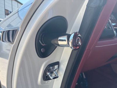 2016 ROLLS-ROYCE WRAITH thumbnail 40