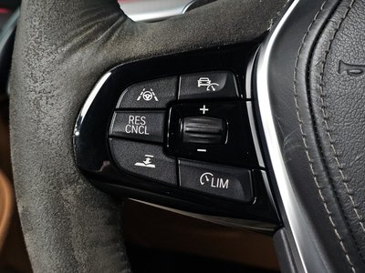 صورة مصغرة 19 لـ 2017 BMW 5 SERIES