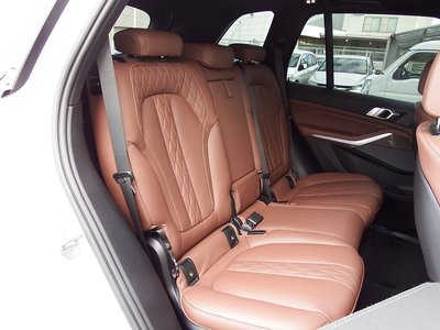 صورة مصغرة 44 لـ 2023 BMW X5