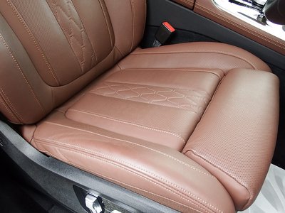 صورة مصغرة 28 لـ 2023 BMW X5