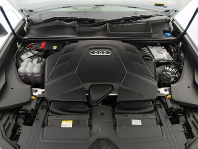 2023 AUDI Q8 thumbnail 16