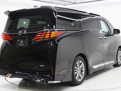 TOYOTA ALPHARD - 5