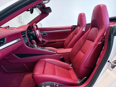 صورة 8 لـ 2014 Porsche 911