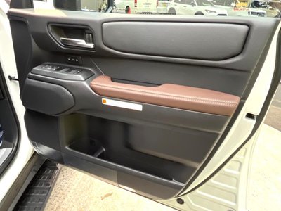 2025 Toyota LAND CRUISER 250 缩略图 52