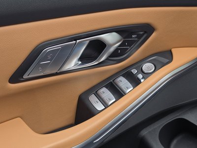 2025 BMW 3 SERIES thumbnail 27