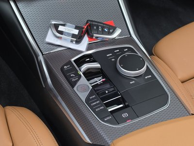 2025 BMW 3 SERIES thumbnail 12